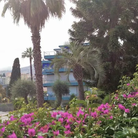 شقة Art & Design سانريمو